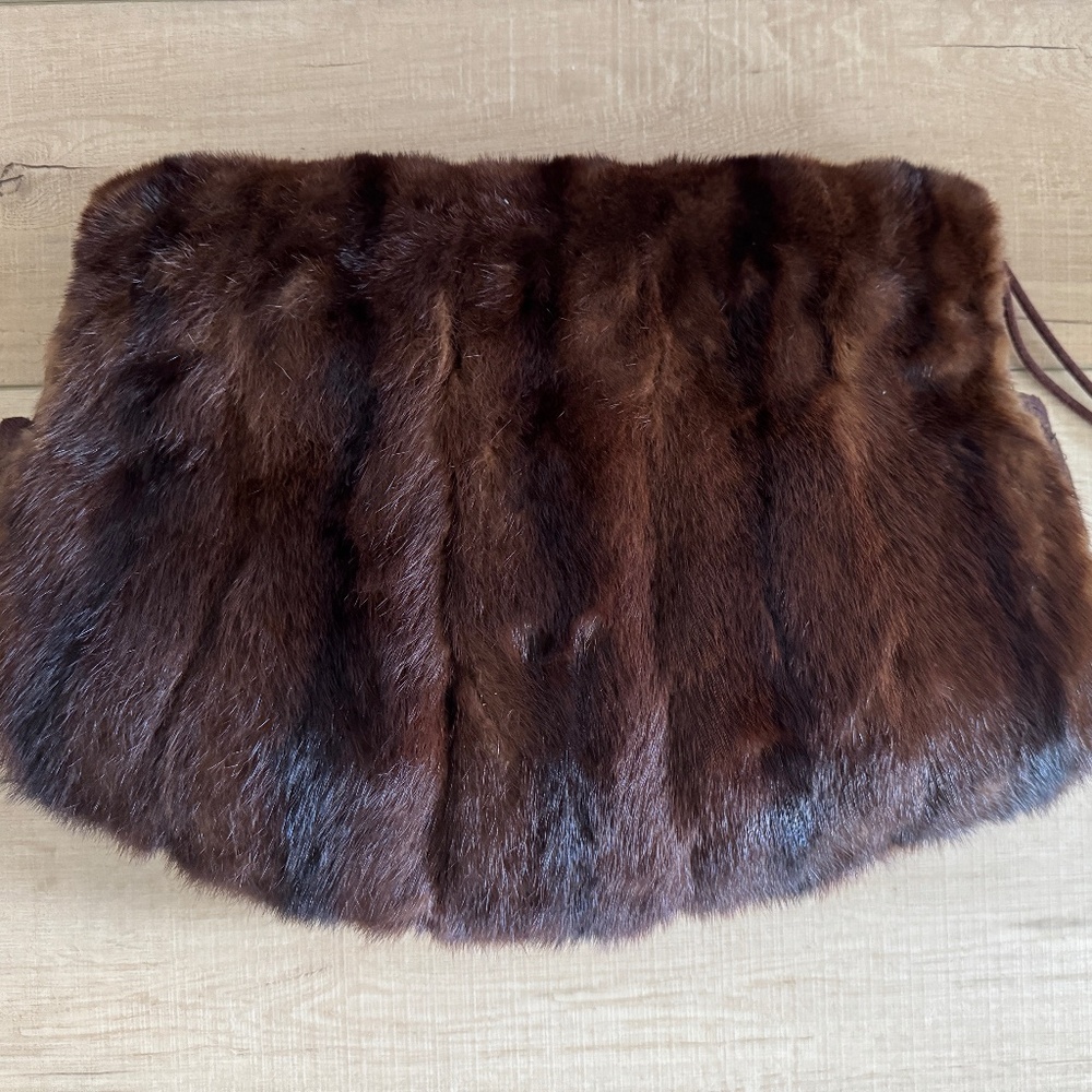 Vintage Brown Mink Fur Hand Muff – Classic Winter Accessory with Cord Strap